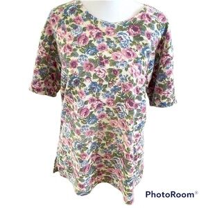 AREO Granny Floral Top